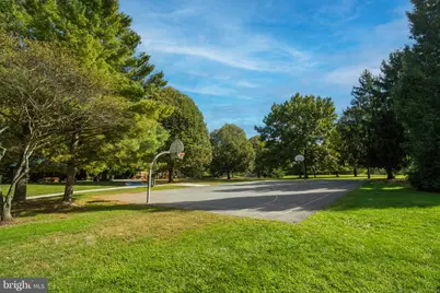 20527 Golf Course Drive, Germantown, MD 20874 - Photo 31
