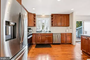 6 Kerwood Ct, Silver Spring, MD 20904 - Photo 17