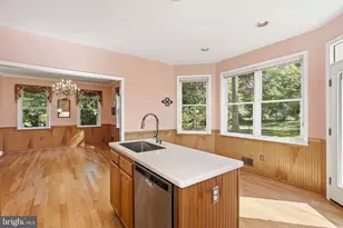 17427 Astoria Ln, Silver Spring, MD 20905 - Photo 23