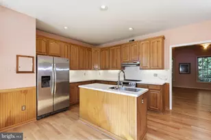 17427 Astoria Ln, Silver Spring, MD 20905 - Photo 19
