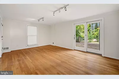 8829 Ridge Road, Bethesda, MD 20817 - Photo 9