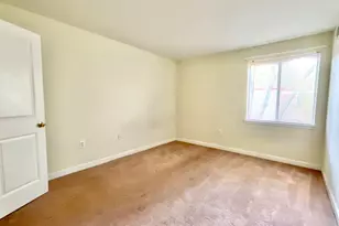 14424 Parkvale Rd, Rockville, MD 20853 - Photo 11