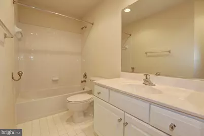 311 Oak Knoll Terrace, Rockville, MD 20850 - Photo 29