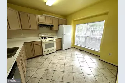 13657 Ansel Terrace, Germantown, MD 20874 - Photo 5