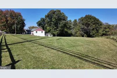 10421 Bethesda Church Road, Damascus, MD 20872 - Photo 9