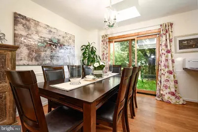 11708 Magruder Lane, North Bethesda, MD 20852 - Photo 5