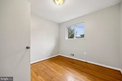 11512 Charlton Drive, Silver Spring, MD 20902 - Photo 11
