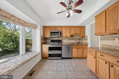 8 Grace Church Court, Silver Spring, MD 20910 - Photo 5