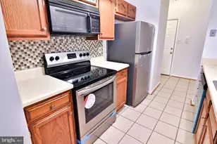 13110 Briarcliff Terrace, Germantown, MD 20874 - Photo 19