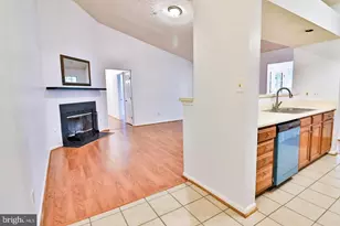 13110 Briarcliff Terrace, Germantown, MD 20874 - Photo 3