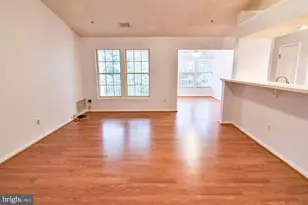 13110 Briarcliff Terrace, Germantown, MD 20874 - Photo 7