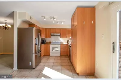 5127 King Charles Way, Bethesda, MD 20814 - Photo 7