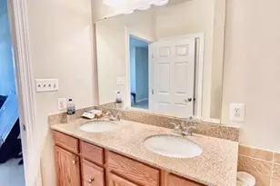 327 Community Center Ave, Gaithersburg, MD 20878 - Photo 25