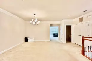 327 Community Center Ave, Gaithersburg, MD 20878 - Photo 9