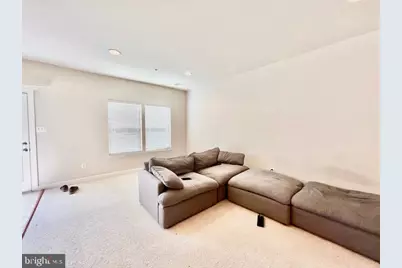 327 Community Center Avenue, Gaithersburg, MD 20878 - Photo 15