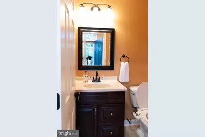 11674 Drumcastle Terrace, Germantown, MD 20876 - Photo 9