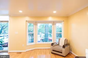 11674 Drumcastle Terrace, Germantown, MD 20876 - Photo 3