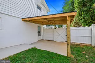 13405 Oriental St, Rockville, MD 20853 - Photo 31