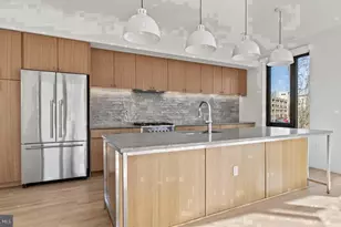 10511 Strathmore Hall St, North Bethesda, MD 20852 - Photo 11