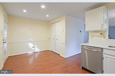 12163 Flag Harbor Drive, Germantown, MD 20874 - Photo 17