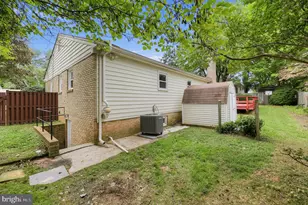 8507 Victory Ln, Potomac, MD 20854 - Photo 33