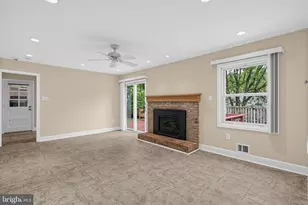 8507 Victory Ln, Potomac, MD 20854 - Photo 31