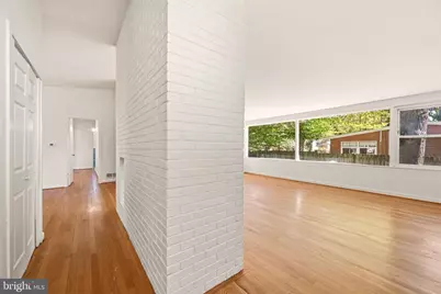 5911 Massachusetts Avenue, Bethesda, MD 20816 - Photo 9