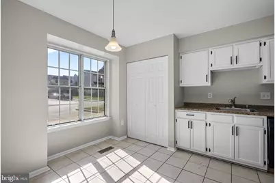 13203 Trimfield Lane, Germantown, MD 20874 - Photo 9