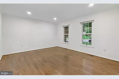 9720 Wilden Lane, Potomac, MD 20854 - Photo 17