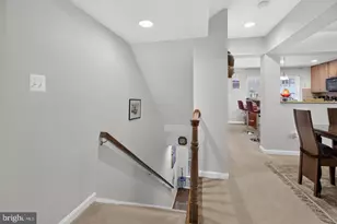 18705 Falling River Dr, Gaithersburg, MD 20879 - Photo 13