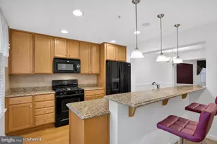 18705 Falling River Dr, Gaithersburg, MD 20879 - Photo 15