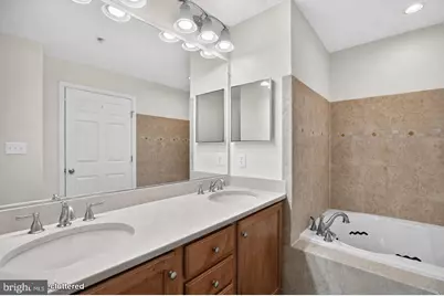 18705 Falling River Drive, Gaithersburg, MD 20879 - Photo 27
