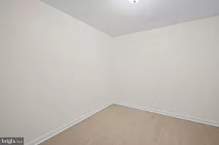 40 Hibiscus Ct, Gaithersburg, MD 20878 - Photo 31