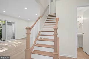 40 Hibiscus Ct, Gaithersburg, MD 20878 - Photo 17
