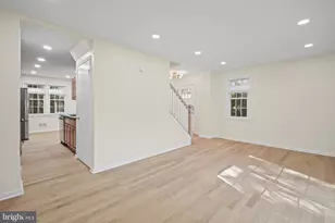 40 Hibiscus Ct, Gaithersburg, MD 20878 - Photo 15