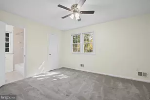 40 Hibiscus Ct, Gaithersburg, MD 20878 - Photo 21