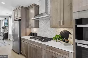 310 Legacy St, Gaithersburg, MD 20878 - Photo 21