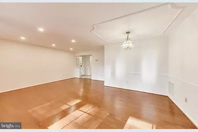 5707 Brewer House Circle #T-2, Rockville, MD 20852 - Photo 5