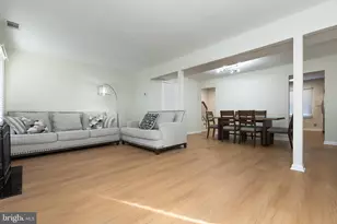 19662 Wootton Ave, Poolesville, MD 20837 - Photo 11