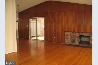 8 Carderock Court, Bethesda, MD 20817 - Photo 9