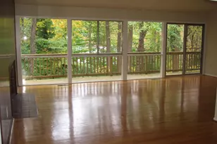 8 Carderock Ct, Bethesda, MD 20817 - Photo 7
