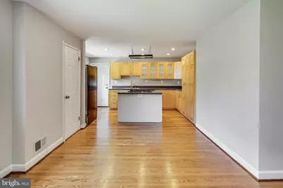8617 Lynbrook Drive, Bethesda, MD 20814 - Photo 5