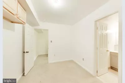 894 W Side Drive #15-J, Gaithersburg, MD 20878 - Photo 23