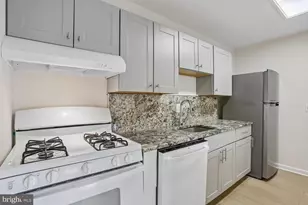 12303 Braxfield Ct, Rockville, MD 20852 - Photo 9