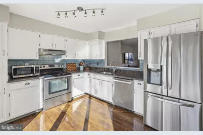 18009 Sunset River Court, Olney, MD 20832 - Photo 11