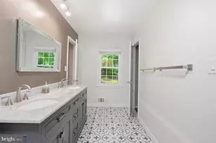 25135 Hickory Ridge Ln, Gaithersburg, MD 20882 - Photo 35