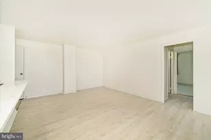 9701 Fields Rd, Gaithersburg, MD 20878 - Photo 9