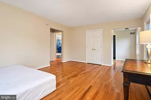12900 Meadow View Dr, Gaithersburg, MD 20878 - Photo 25