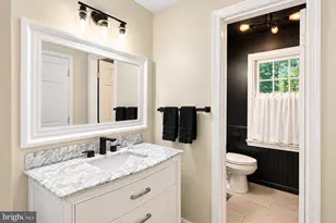 12900 Meadow View Dr, Gaithersburg, MD 20878 - Photo 41