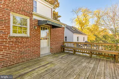 8215 Larry Place, Chevy Chase, MD 20815 - Photo 9